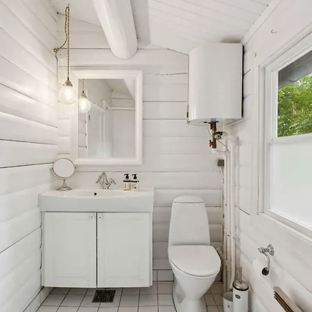 Casa vacanze Log House In 150 M To The